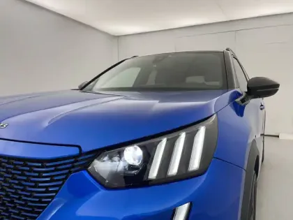 Photo 46 Peugeot 2008  Moteur électrique 136 ch