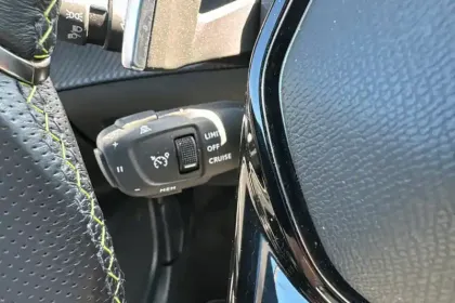 Photo 21 Peugeot 2008  PureTech 130 S&S EAT8