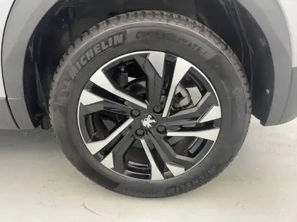 Photo 42 Peugeot 2008  PureTech 130 S&S EAT8