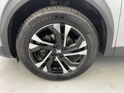 Photo 43 Peugeot 2008  PureTech 130 S&S EAT8