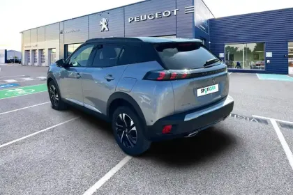 Photo 9 Peugeot 2008  PureTech 130 S&S EAT8