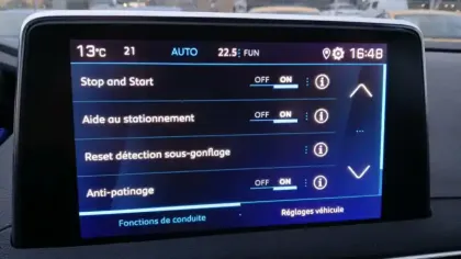 Photo 58 Peugeot 3008  Hybrid 136 e-DCS6