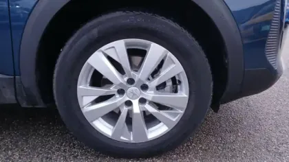 Photo 14 Peugeot 3008  Hybrid 136 e-DCS6