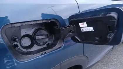 Photo 33 Peugeot 3008  Hybrid 136 e-DCS6