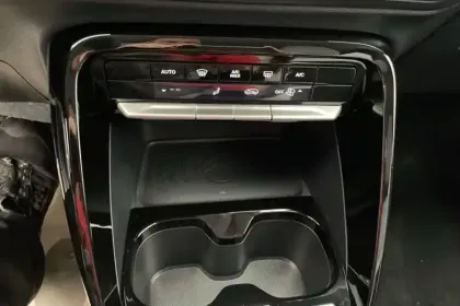 Photo 15 Citroën C3  Turbo 100 ch BVM6