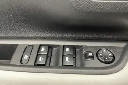 Photo 18 Citroën C3  Turbo 100 ch BVM6