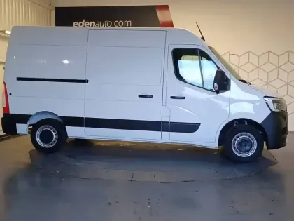 Photo 86 Renault Master  FGN TRAC F3500 L2H2 BLUE DCI 135