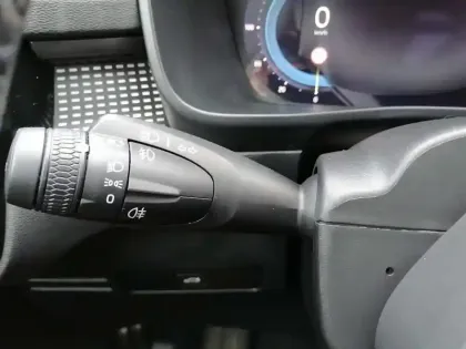 Photo 13 Volvo Xc40  B3 163 ch DCT7