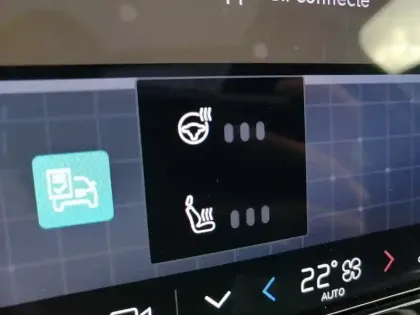 Photo 21 Volvo Xc40  B3 163 ch DCT7