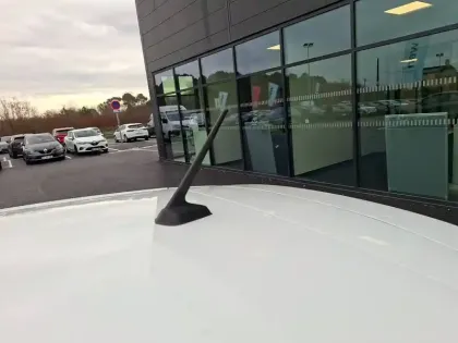 Photo 7 Renault Clio  TCe 100 GPL - 21