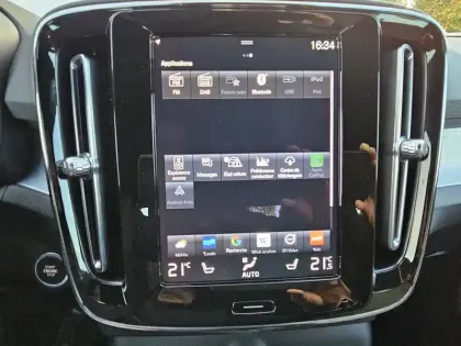 Photo 7 Volvo Xc40  T4 Recharge 129+82 ch DCT7