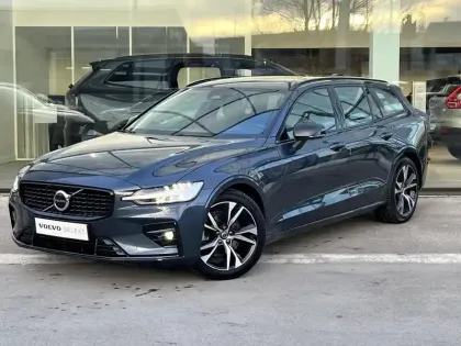 Photo Volvo V60 Ultra Style Dark