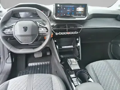 Photo 53 Peugeot 208  Hybrid 110 e-DCS6