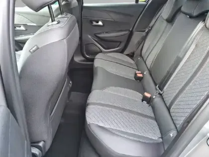 Photo 57 Peugeot 208  Hybrid 110 e-DCS6