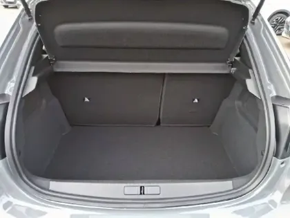 Photo 28 Peugeot 208  Hybrid 110 e-DCS6