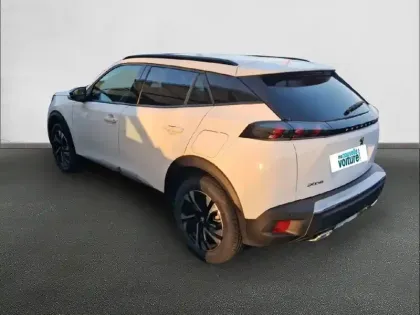 Photo 6 Peugeot 2008  PureTech 130 S&S EAT8