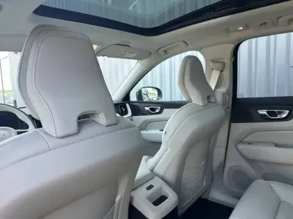 Photo 8 Volvo Xc60  T6 AWD Hybride rechargeable 253 ch+145 ch Geartronic 8