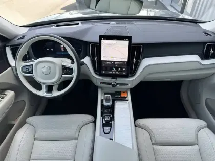 Photo 15 Volvo Xc60  T6 AWD Hybride rechargeable 253 ch+145 ch Geartronic 8