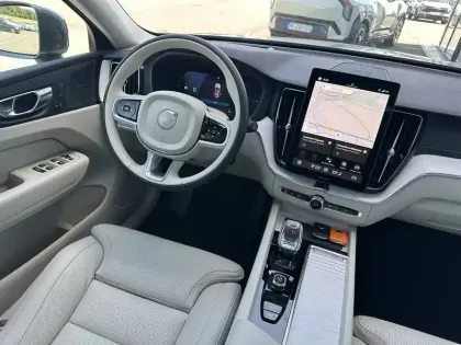 Photo 16 Volvo Xc60  T6 AWD Hybride rechargeable 253 ch+145 ch Geartronic 8