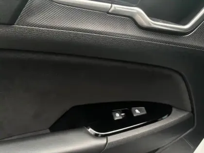 Photo 23 Kia Sportage Gén. V Ph1 GT-line Premium 5