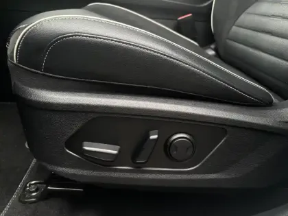 Photo 20 Kia Sportage Gén. V Ph1 GT-line Premium 5