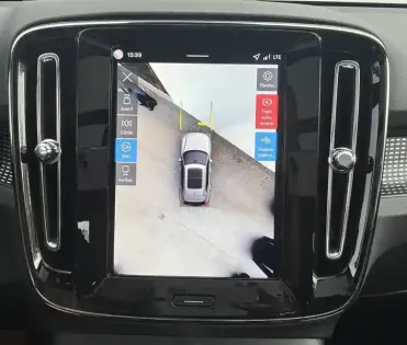 Photo 6 Volvo Ex40  Single Extended Range 252 ch 1EDT