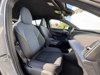 Photo 27 Volvo Ex30  Single Extended Range 272 ch 1EDT