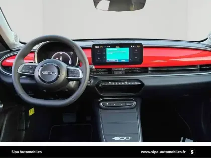 Photo 77 Fiat 600  T-Gen 3 1.2 Hybrid 110ch eDCT6