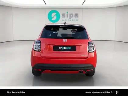 Photo 35 Fiat 600  T-Gen 3 1.2 Hybrid 110ch eDCT6