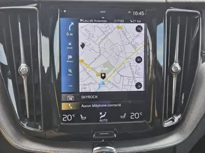 Photo 17 Volvo Xc60  T8 AWD 318 ch + 87 ch Geartronic 8