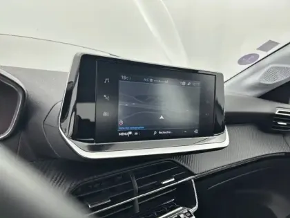 Photo 19 Peugeot 208 Gén. II Ph1 NG Allure 5