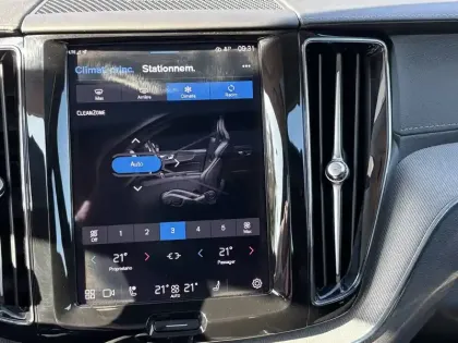 Photo 9 Volvo Xc60  T6 AWD Hybride rechargeable 253 ch+145 ch Geartronic 8