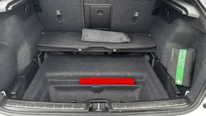 Photo 16 Volvo C40  Recharge Extended Range 252 ch 1EDT