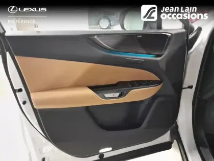 Photo 21 Lexus Nx  450h+ 4WD Hybride Rechargeable