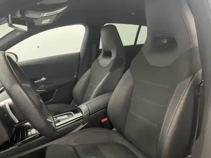 Photo 14 Mercedes CLA  Shooting Brake 200 d 8G-DCT