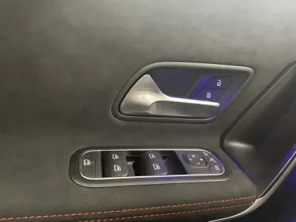 Photo 24 Mercedes CLA  Shooting Brake 200 d 8G-DCT