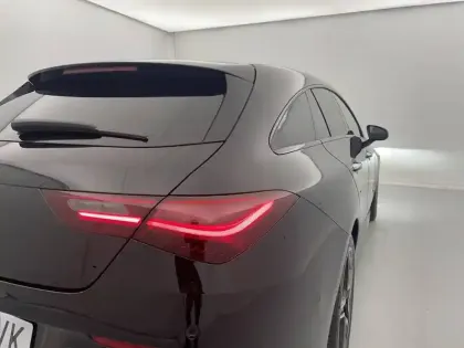 Photo 30 Mercedes CLA  Shooting Brake 200 d 8G-DCT