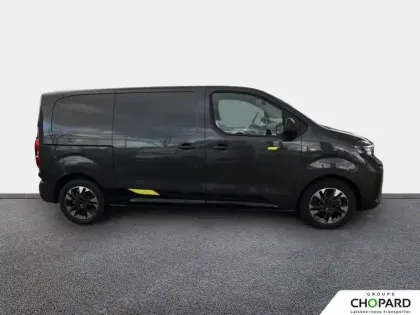 Photo 8 Opel Vivaro  FGN M SPORTIVE DIESEL 180 CH AUTOMATIQUE