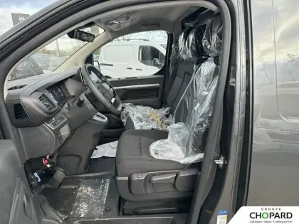 Photo 10 Opel Vivaro  FGN M SPORTIVE DIESEL 180 CH AUTOMATIQUE