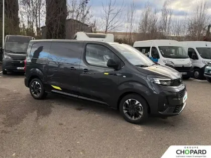 Photo 27 Opel Vivaro  FGN M SPORTIVE DIESEL 180 CH AUTOMATIQUE
