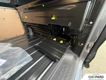 Photo 19 Opel Vivaro  FGN M SPORTIVE DIESEL 180 CH AUTOMATIQUE