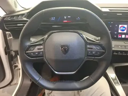 Photo 18 Peugeot 308  PureTech 110ch S&S BVM6