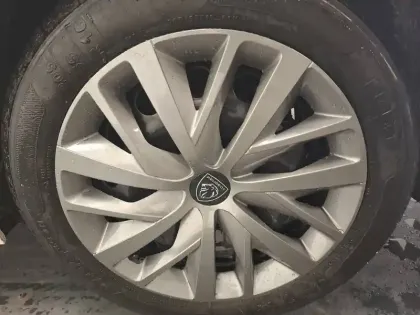 Photo 11 Peugeot 308  PureTech 110ch S&S BVM6