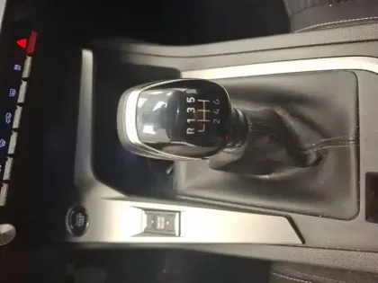 Photo 26 Peugeot 308  PureTech 110ch S&S BVM6