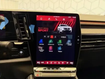 Photo 38 Renault Rafale  E-Tech full hybrid 200ch