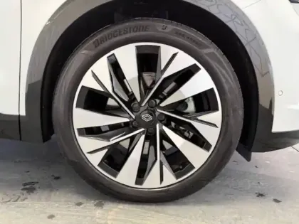 Photo 7 Renault Rafale  E-Tech full hybrid 200ch