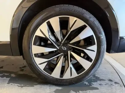 Photo 51 Renault Rafale  E-Tech full hybrid 200ch