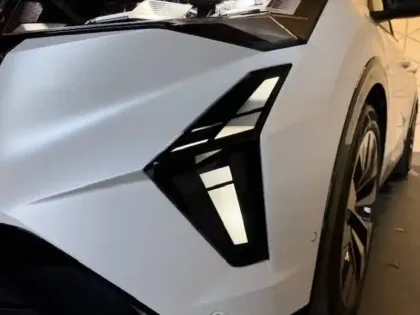 Photo 12 Renault Rafale  E-Tech full hybrid 200ch