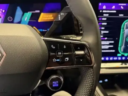 Photo 81 Renault Rafale  E-Tech full hybrid 200ch