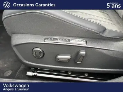 Photo 22 Volkswagen Golf  1.5 eHybrid 204 DSG6